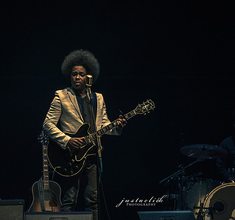 Alex Cuba