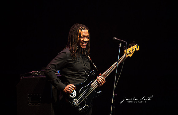 Alex Cuba