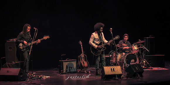 Alex Cuba