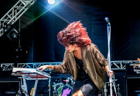 Clicks on stage