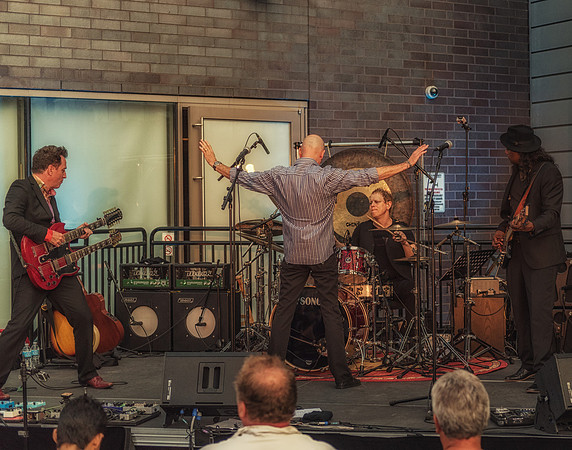 Dave Barret Trio with Michael Sadler conducting.