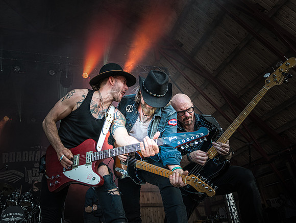 THE ROADHAMMERS