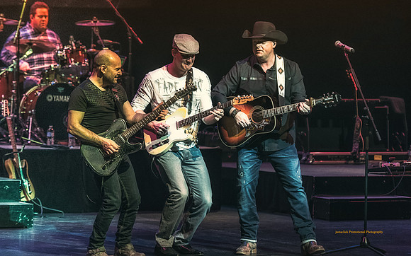 Gord Bamford - January 20, 2016--53137120160120-justaclick137220160120-justaclick-4