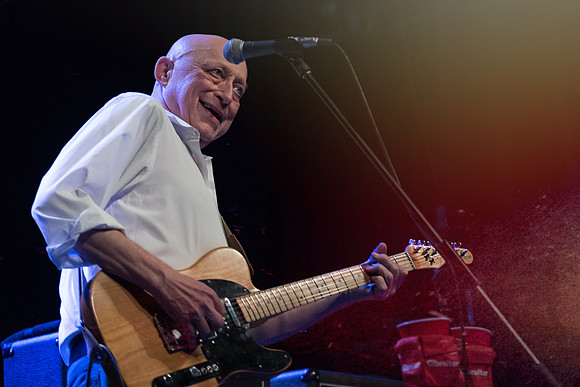 David Wilcox on stage at the Phoenix Concert Hall in Toronto