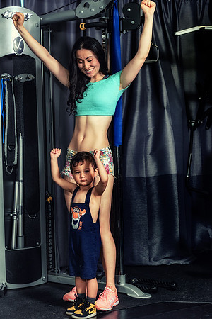 Ding Salmon Fitness Shoot