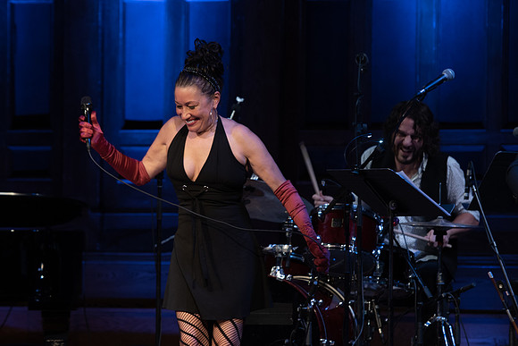 Holly Cole Toronto Jazz Festival-286 -_-Edit-22