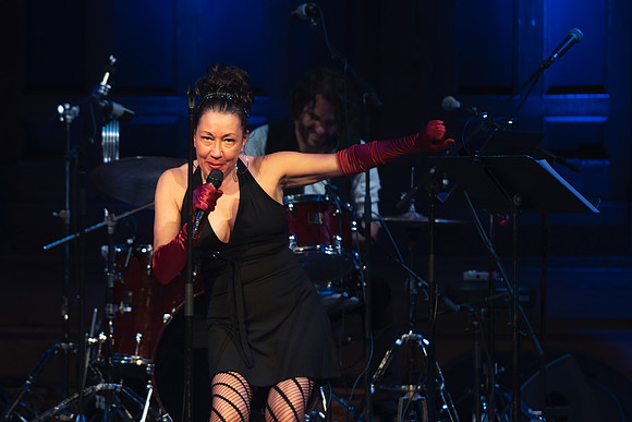 Holly Cole Toronto Jazz Festival-321 -_-Edit-23