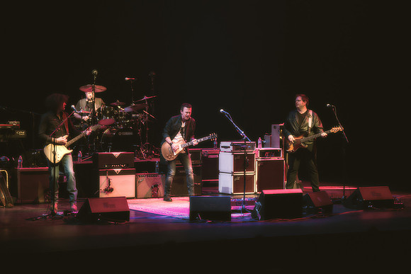 Colin James1