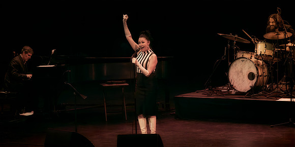 Holly Cole - The Rose Theatre