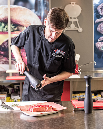 Weber Grilling Academy, Vaugh
